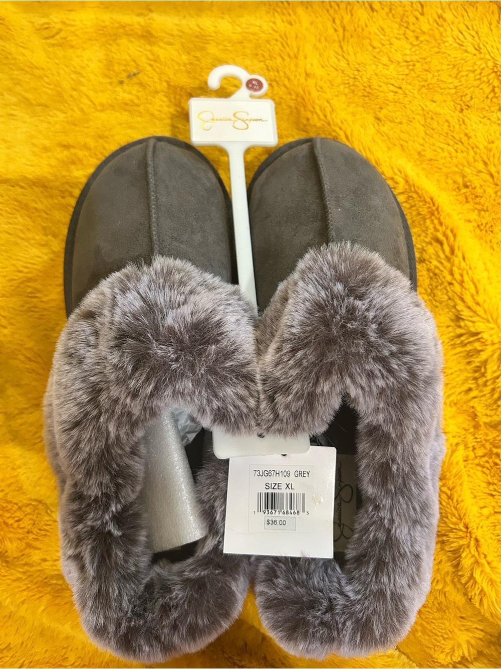 Jessica Simpson Grey Faux Fur Lined Slip-On Slippers Size 9/10